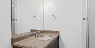 Escondido 2 bed 2.5 bath condo for lease Gallery 16