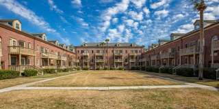 Charming Condo in Historic San Marco with River Views Gallery 24