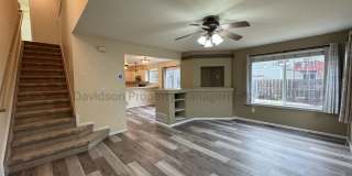 Gorgeous 5 Bedroom House in Stetson Hills Gallery 4