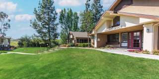 Emerald Court Apartment Homes Gallery 4