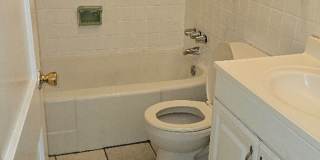 3 bed 2 bath Home for rent Gallery 8