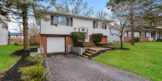 1213 Kildale Square South Gallery 6