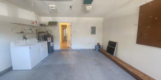 2170 Tom St Gallery 17