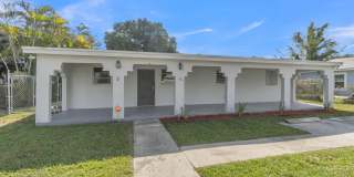 10220 Southwest 178th Street Gallery 1