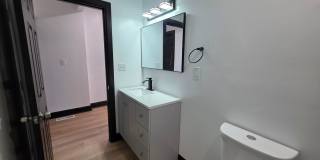 Fully Remodeled 3 bedroom 1 bathroom House for Rent in the South Side ! Gallery 15