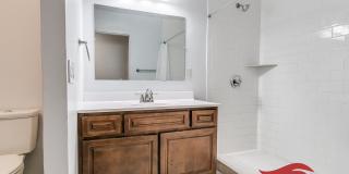 Gorgeous 5 bedroom 3 bathroom home near Oklahoma City University Gorgeous 5 bedroom 3 bathroom home near Oklahoma City University Gallery 17