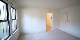 Portland Flats Gallery 13