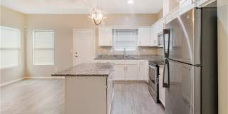 1809 Stauffer Street Gallery 4