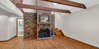 4631 Graceland Avenue Gallery 9