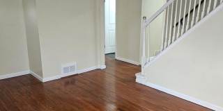 34290 Richard Street Gallery 1