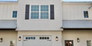 3 Bed 3.5 Bath Luxury Townhome in Convenient Location! Gallery 29
