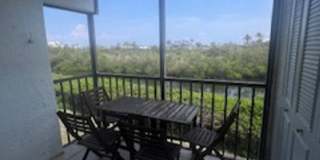 Fort Myers Beach Condo Gallery 8