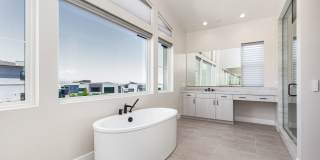 Stunning modern luxury home located in prestigious guard-gated Summerlin community of Ascension Gallery 41