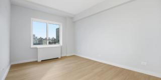 162 E 66th St Gallery 5