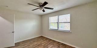 Viewable Now!  Pets Accepted! Gallery 34