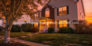 Spacious Townhome with Modern Comforts in O'Fallon, MO Gallery 1
