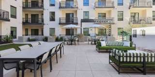 Sentral Old Town Gallery 9