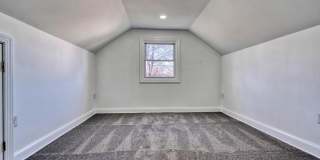 701 PLATINUM Avenue Gallery 22