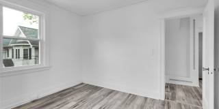 127 Maple Avenue Gallery 14