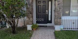 2574 SW 82nd Avenue 2574 SW 82nd Avenue Gallery 1