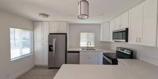 Charming 2-bedroom, 1-bath home in Imperial Beach just two blocks from the beach Gallery 4
