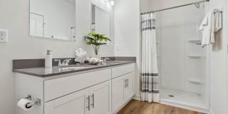 Hamlet Wildlight Gallery 21