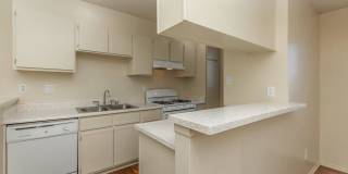 Harbor Pointe Apartments Gallery 18