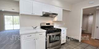 6565 S. Land Park Drive Gallery 29