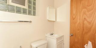 2886 North Clark Gallery 2