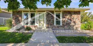 Gorgeous Condo with Washer/Dryer and Central AC Gallery 1