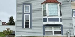 421 SPALDING CT Gallery 1