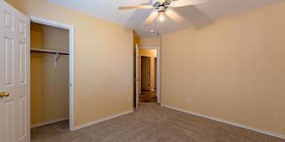 Beautiful 4 bedroom, 2 bathroom home in Round Rock! Gallery 13