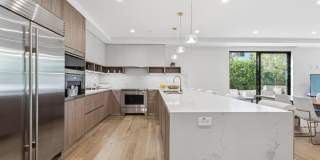 725 N Croft Ave unit: 110 Gallery 18