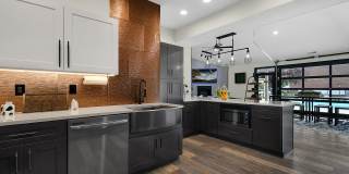 Fountain Place Gallery 48