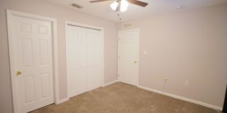 3 Bed / 3 Bath Condo in NW Gallery 15
