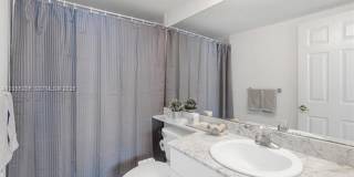 800 Claughton Island Dr cu-1204, Miami, FL 33131 Gallery 13