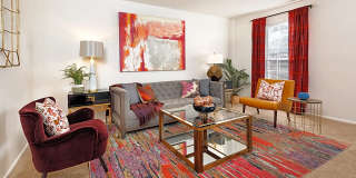 The Landing at Oyster Point Gallery 7