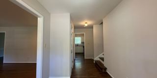 3/2 House in Woodfin Estates $1,795 Gallery 3