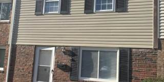 813 S Grosvenor Ct Gallery 1