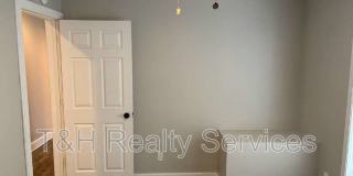 2921 North Delaware Street Gallery 12