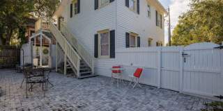251 Charlotte St Unit B Gallery 15