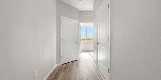 Luxury Townhome with Stunning Mountain Views | 4 Bed | 3.5 Bath Gallery 10