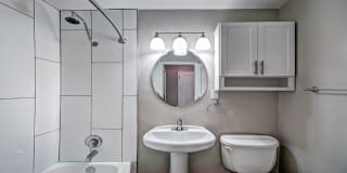 Lock Vista Gallery 13