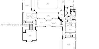 1524 Columbian Drive Gallery 2