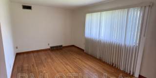 4838 South Broadway Street Unit B Gallery 2