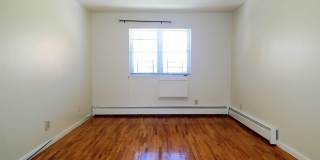 1465 Burke Avenue Gallery 17