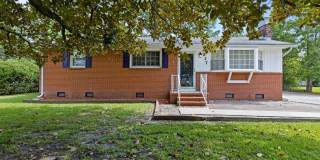 Great Jacksonville Location- Pet Friendly! Gallery 1