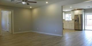 8337 E Meadowbrook Avenue Gallery 2