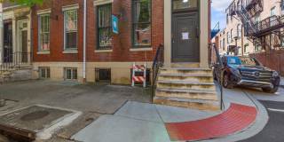 916 PINE Street Gallery 13