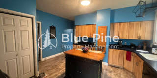 284 South Ridge Avenue Gallery 9